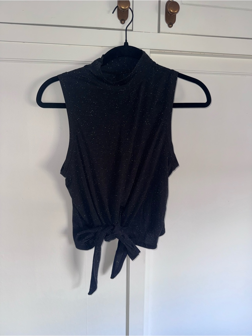 Women’s Lululemon Black Tie-Front Sleeveless Mock Neck Tank Top